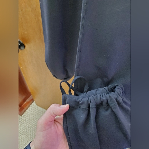 Lululemon cozy pants - Picture 4 of 10